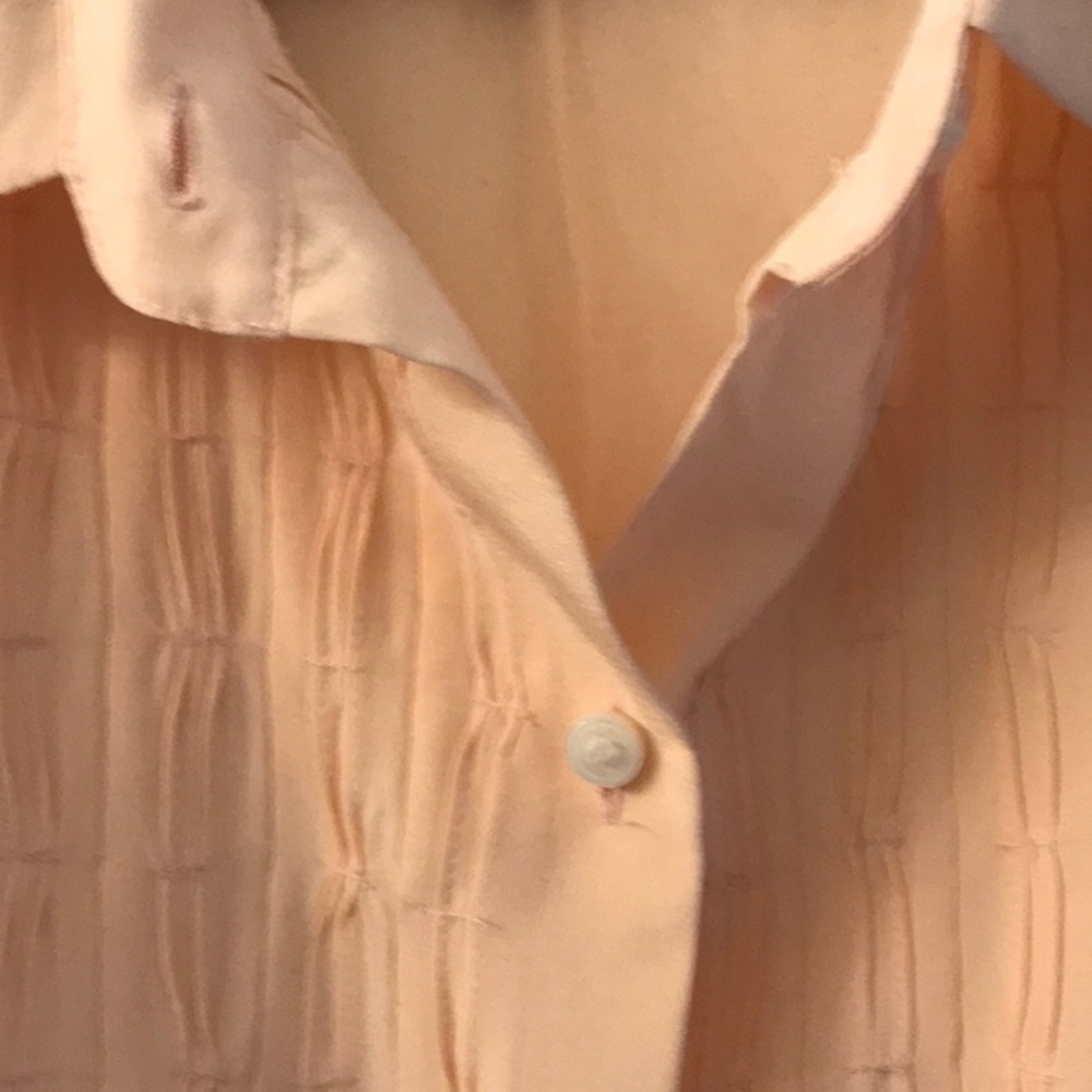 Blouse - Picture 2 of 3